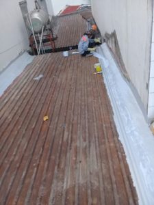 Giải pháp chống thấm cho mái tôn